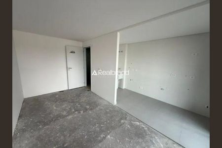 11_photo/94dcfcb8a7.c207b7437f7ca9e5-ATLAS-90230354-a013-4658-9c7b-13866fb378ad.jpg de apartamento à venda com 2 quartos, 54m² em Capão Raso, Curitiba