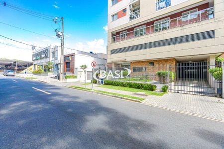 42_photo/94dcfcb8ef.6e720aa2c7896b0a-ATLAS-cfd324da-30b8-44dc-a637-3b4a9abc6dcd.jpg de apartamento à venda com 2 quartos, 55m² em Capão Raso, Curitiba