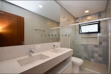 2_photo/94dcfcb9df.75abd318ebcac133-ATLAS-46ff96b1-5b0f-45ce-8720-56a2fb8400bc.jpg de casa à venda com 3 quartos, 204m² em Capão Raso, Curitiba