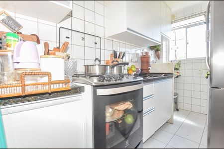 5_photo/94dcfcbbc5.cf9c44298da2eb9b-ATLAS-63a8efba-d34e-4d69-8ed8-3161f95b3426.jpg de apartamento à venda com 3 quartos, 54m² em Capão Raso, Curitiba