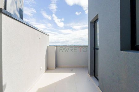 4_photo/94dcfcbc17.f9b97aab3120d902-ATLAS-095e0285-5bfc-49ad-8d3b-127d01b57901.jpg de apartamento à venda com 2 quartos, 81m² em Capão Raso, Curitiba