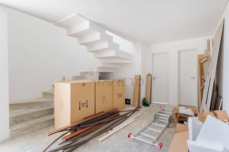 6_photo/94dcfcbc17.f9b97aab3120d902-ATLAS-277a9e2a-ed1a-43b6-85f6-c2b7b9e2b846.jpg de apartamento à venda com 2 quartos, 81m² em Capão Raso, Curitiba