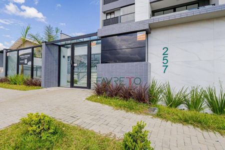 45_photo/94dcfcbc3f.07f0fea904a9a6ec-ATLAS-78a07fdb-a416-4db8-aae1-64541129229e.jpg de apartamento à venda com 2 quartos, 48m² em Capão Raso, Curitiba