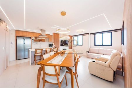 4_photo/94dcfcbc3f.0e1e8baec5d6e495-ATLAS-372c297d-5d1f-4d5a-91ed-a7fa718166ee.jpg de apartamento à venda com 2 quartos, 152m² em Capão Raso, Curitiba