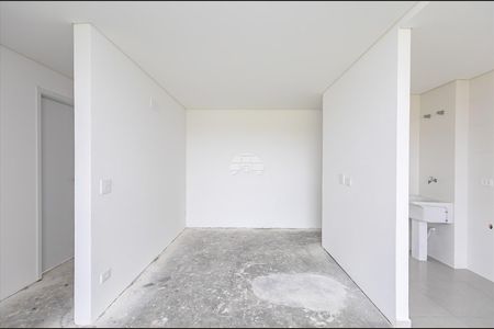 28_photo/94dcfcbc3f.528f35129907bfa6-ATLAS-e949fc80-063c-4103-8252-b9d7939ed0c8.jpg de apartamento à venda com 3 quartos, 66m² em Capão Raso, Curitiba