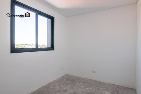 4_photo/94dcfcbc3f.632aeaae0c4bc684-ATLAS-13b04fd1-2f8b-47e8-9eea-253b080b8cff.jpg de apartamento à venda com 2 quartos, 54m² em Capão Raso, Curitiba