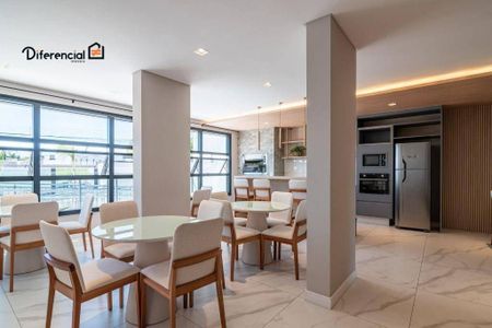 12_photo/94dcfcbc3f.632aeaae0c4bc684-ATLAS-6dc1efda-c714-4242-94b7-3a28d723783f.jpg de apartamento à venda com 2 quartos, 54m² em Capão Raso, Curitiba