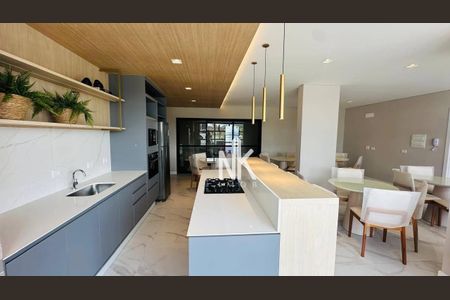 4_photo/94dcfcbc3f.cbc4056f15ea5a17-ATLAS-05071ef8-c7f5-4b81-a206-c5d00d5779b3.jpg de apartamento à venda com 3 quartos, 73m² em Capão Raso, Curitiba