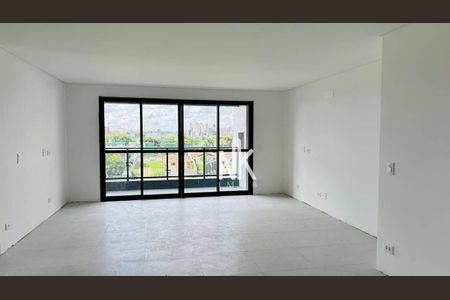 5_photo/94dcfcbc3f.cbc4056f15ea5a17-ATLAS-12add5d6-ffe3-45c2-91c9-98bd84a2e3ca.jpg de apartamento à venda com 3 quartos, 73m² em Capão Raso, Curitiba