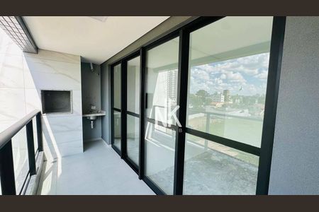 8_photo/94dcfcbc3f.cbc4056f15ea5a17-ATLAS-3e4d2829-6184-4599-a7f5-41753958e41c.jpg de apartamento à venda com 3 quartos, 73m² em Capão Raso, Curitiba