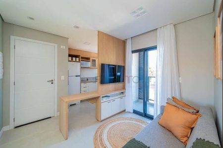 4_photo/94dcfcbc43.7d44486df2fbe63f-ATLAS-008dd3d4-875c-46f7-baa0-b2b727cdf9ed.jpg de apartamento à venda com 1 quarto, 30m² em Capão Raso, Curitiba