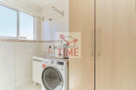 13_photo/94dcfcbc4d.f03e6323c43f2942-ATLAS-3c80efcf-a9e7-4cb5-9987-9a7036419be0.jpg de apartamento à venda com 3 quartos, 72m² em Capão Raso, Curitiba