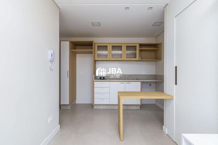 14_photo/94dcfcbc5d.ab908e86011b114d-ATLAS-aa659214-acb2-4910-9cab-76a6cd97f226.jpg de apartamento para alugar com 1 quarto, 30m² em Capão Raso, Curitiba