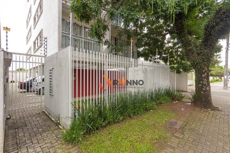 8_photo/94dcfcbc71.180e3722665d92c4-ATLAS-7716bec6-0295-4e39-9af7-3d8d59b72850.jpg de apartamento à venda com 2 quartos, 58m² em Capão Raso, Curitiba