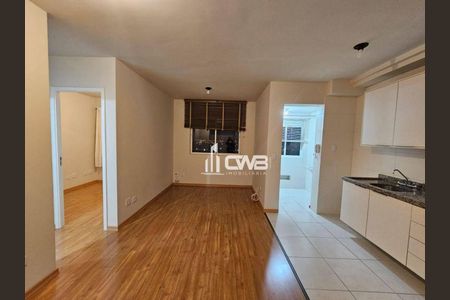 8_photo/94dcfcbc8b.03e5839c500be00f-ATLAS-1d1d4c8d-cd75-418a-a49c-9c3ea75a5174.jpg de apartamento para alugar com 2 quartos, 50m² em Capão Raso, Curitiba