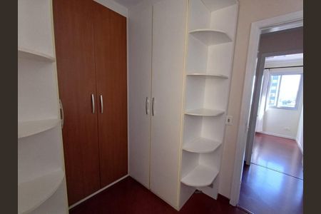 8_photo/94dcfcbcd3.49d655132eb04021-ATLAS-a01eaad7-1ca9-4f08-aa4b-161e0525adc0.jpg de apartamento à venda com 3 quartos, 71m² em Capão Raso, Curitiba