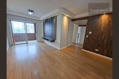 6_photo/94dcfcbcf3.518c4c9b72ace8d8-ATLAS-1008a5fe-4b4f-4a8a-b27e-5a95f5dd356b.jpg de apartamento à venda com 3 quartos, 72m² em Capão Raso, Curitiba