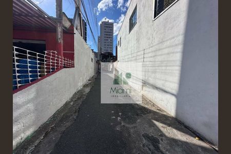 5_photo/94dcfcbd01.4c768f0487cd226e-ATLAS-7959efdb-56a3-4ee7-8d54-27b2cf28ef10.jpg de casa à venda com 4 quartos, 220m² em Capão Raso, Curitiba