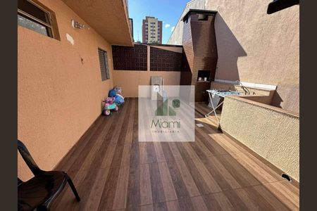 9_photo/94dcfcbd01.4c768f0487cd226e-ATLAS-c70d4c02-4e9c-4eee-99bf-b278a5d7dce1.jpg de casa à venda com 4 quartos, 220m² em Capão Raso, Curitiba