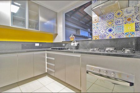 11_photo/94dcfcbe2b.cfb266d03f506f09-ATLAS-9deb71f3-9fde-4074-92f3-66066dccd5ce.jpg de casa para alugar com 3 quartos, 115m² em Pinheirinho, Curitiba