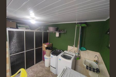 11_photo/94dcfcbe2b.cfb266d03f506f09-ATLAS-d2b499ac-2290-4d54-9f47-2aff7b9c5619.jpg de casa à venda com 3 quartos, 84m² em Pinheirinho, Curitiba