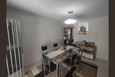 3_photo/94dcfcbe2b.cfb266d03f506f09-ATLAS-d696d87d-50dc-4e6c-b356-5feb04a81f13.jpg de casa à venda com 3 quartos, 84m² em Pinheirinho, Curitiba