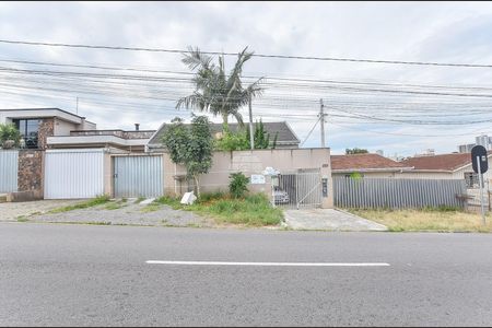 2_photo/94dcfcbe55.526a5585697b5969-ATLAS-1a2012eb-bfb5-48a1-b5f8-109de6b25f2f.jpg de casa à venda com 9 quartos, 300m² em Capão Raso, Curitiba