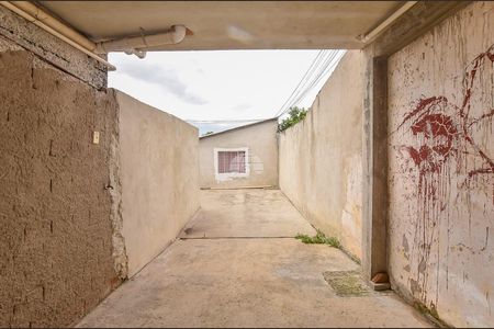 5_photo/94dcfcbe55.526a5585697b5969-ATLAS-b0f067a6-9a35-4e13-b466-4a46815d78a0.jpg de casa à venda com 9 quartos, 300m² em Capão Raso, Curitiba