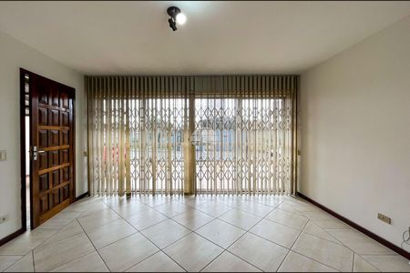 7_photo/94dcfcbe8b.970dbbdf4e9b98b2-ATLAS-e83c4c33-8513-4849-9d8c-a39b29a99aa8.jpg de casa para alugar com 3 quartos, 130m² em Capão Raso, Curitiba