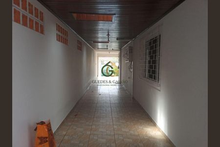 43_photo/94dcfcbeab.4e221277b30b404d-ATLAS-88e77a5f-7411-481b-a9ea-d1d976bb07d6.jpg de casa à venda com 5 quartos, 350m² em Capão Raso, Curitiba