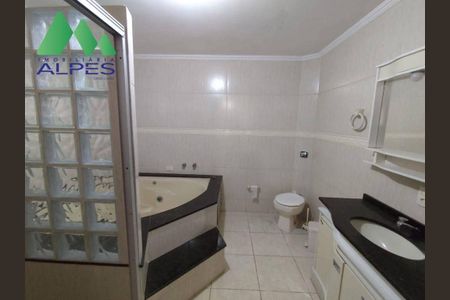 6_photo/94dcfcbeab.4e221277b30b404d-ATLAS-bba643e8-103c-4719-bbef-205681ed195e.jpg de casa à venda com 5 quartos, 300m² em Capão Raso, Curitiba