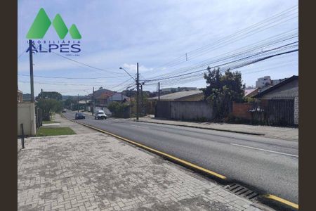 3_photo/94dcfcbeab.4e221277b30b404d-ATLAS-f40669bd-a339-4d7b-bf63-cb67d2034a3d.jpg de casa à venda com 5 quartos, 300m² em Capão Raso, Curitiba