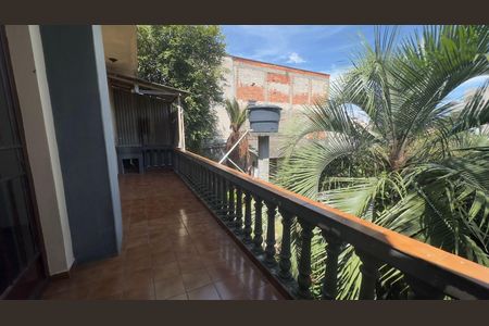 7_photo/94dcfcbebb.201e42ffab0c16fd-ATLAS-29841dbd-39e8-45c9-90c4-8ff6a6c41b86.jpg de casa à venda com 6 quartos, 254m² em Capão Raso, Curitiba