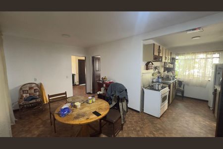 12_photo/94dcfcbebb.201e42ffab0c16fd-ATLAS-543b2527-3676-4fd2-bbf2-635bab2312ff.jpg de casa à venda com 6 quartos, 254m² em Capão Raso, Curitiba