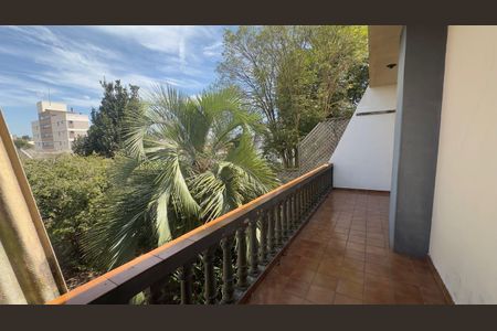 19_photo/94dcfcbebb.201e42ffab0c16fd-ATLAS-a0c471af-4a88-4ccc-ba36-8b97f60075b7.jpg de casa à venda com 6 quartos, 254m² em Capão Raso, Curitiba