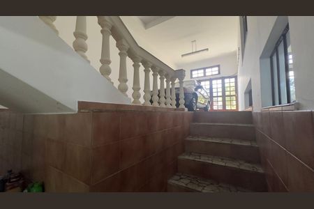 10_photo/94dcfcbebb.201e42ffab0c16fd-ATLAS-a7d90db6-9016-481c-8b14-e1e9623478e9.jpg de casa à venda com 6 quartos, 254m² em Capão Raso, Curitiba