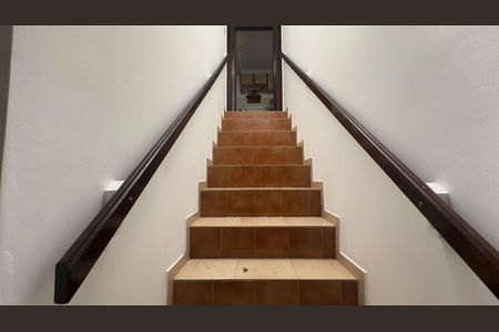 39_photo/94dcfcbebb.201e42ffab0c16fd-ATLAS-b21d21da-1e6a-4fef-b79a-645e56a5cad8.jpg de casa à venda com 6 quartos, 254m² em Capão Raso, Curitiba