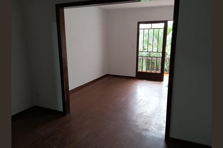 12_photo/94dcfcbebb.201e42ffab0c16fd-ATLAS-bcfe4741-9fe3-418e-a717-87a9159d41d6.jpg de casa à venda com 4 quartos, 254m² em Capão Raso, Curitiba