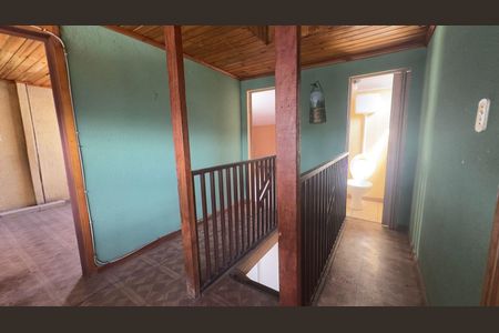 42_photo/94dcfcbebb.201e42ffab0c16fd-ATLAS-dea7d6c6-2182-4f76-9bd7-c3b6be487114.jpg de casa à venda com 6 quartos, 254m² em Capão Raso, Curitiba