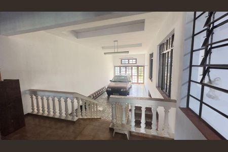 8_photo/94dcfcbebb.201e42ffab0c16fd-ATLAS-e27209ee-b276-4d40-a485-20f69187cb3a.jpg de casa à venda com 6 quartos, 254m² em Capão Raso, Curitiba