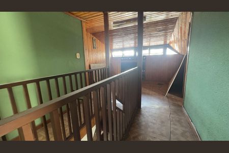 40_photo/94dcfcbebb.201e42ffab0c16fd-ATLAS-faf0c5ac-d7a5-40fc-bbf8-e3aaee2966d3.jpg de casa à venda com 6 quartos, 254m² em Capão Raso, Curitiba