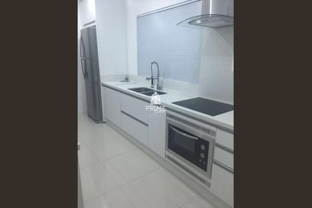 5_photo/94dcfcbf5d.399a1755f57c600b-ATLAS-b867757e-0e36-496e-847d-ef8df217566e.jpg de casa à venda com 3 quartos, 380m² em Capão Raso, Curitiba