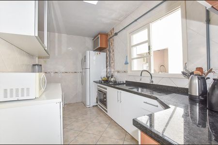 7_photo/94dcfcbf79.201e5a1018c1a13c-ATLAS-b27ffd06-3200-4a49-aa32-ff7ae35bdd59.jpg de casa à venda com 3 quartos, 120m² em Pinheirinho, Curitiba
