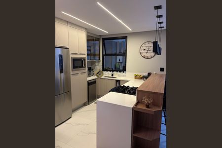 4_photo/94dcfcbfbf.050471f95d8d6f74-ATLAS-1e632067-ffe5-4140-b4a4-4bc48f5b21f3.jpg de casa à venda com 3 quartos, 160m² em Pinheirinho, Curitiba