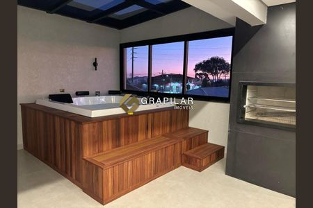 19_photo/94dcfcbfbf.050471f95d8d6f74-ATLAS-921f8e6a-aede-4f08-9f77-b964341c5852.jpg de casa à venda com 3 quartos, 160m² em Pinheirinho, Curitiba