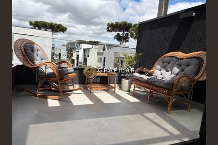 21_photo/94dcfcbfbf.050471f95d8d6f74-ATLAS-bd3f621d-5a8b-4f48-bbed-e3d64864490c.jpg de casa à venda com 3 quartos, 160m² em Pinheirinho, Curitiba