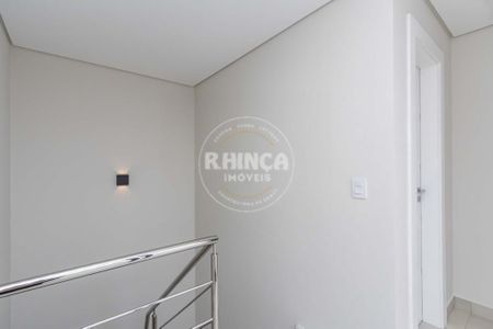 8_photo/94dcfcbfc5.a27db91aadf4d4bd-ATLAS-030084d2-0e85-4c85-8a77-48c115360300.jpg de casa à venda com 3 quartos, 229m² em Pinheirinho, Curitiba