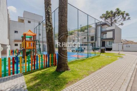 10_photo/94dcfcbfc5.a27db91aadf4d4bd-ATLAS-0a12a9bc-077d-4e8f-8f4b-080a103700ae.jpg de casa à venda com 3 quartos, 229m² em Pinheirinho, Curitiba