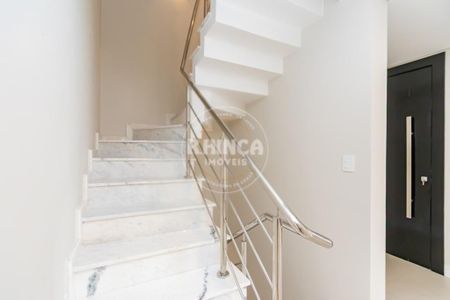 12_photo/94dcfcbfc5.a27db91aadf4d4bd-ATLAS-3aae686c-d6c3-4bfc-853e-f37dbd0bb1bf.jpg de casa à venda com 3 quartos, 229m² em Pinheirinho, Curitiba