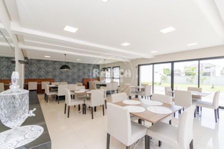 48_photo/94dcfcbfc5.a27db91aadf4d4bd-ATLAS-c4a66d73-37f7-4029-a60d-fad2b9b7b7d8.jpg de casa à venda com 3 quartos, 229m² em Pinheirinho, Curitiba